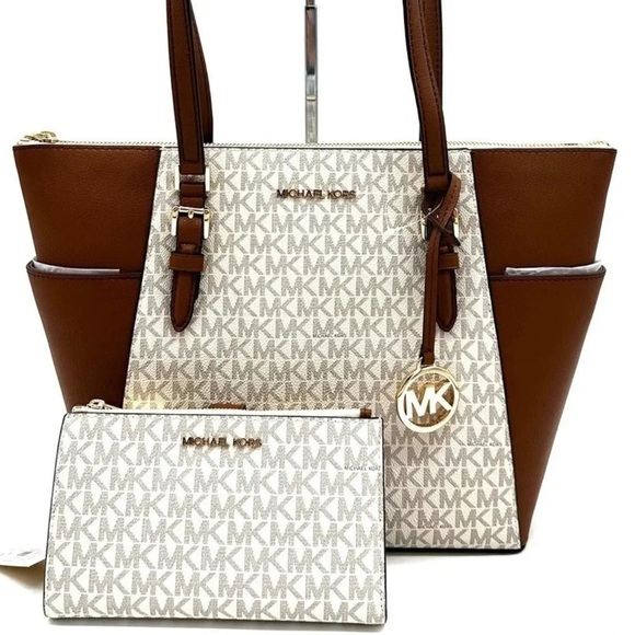 Michael Kors Large Charlotte Tote Bag & Matching Double Zip Wallet Vanilla/Brown - Picture 1 of 13